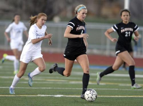 BoCoPreps (@bocopreps) on Twitter photo Soccer: Tea Smith leading <a href="/FHSRB_Sports/">Royal Banner Sports</a> charge in Front Range bocopreps.com/spring-sports/… via <a href="/AdamDunivan24/">Adam Dunivan</a> #copreps Soccer: Tea Smith leading <a href="/FHSRB_Sports/">Royal Banner Sports</a> charge in Front Range bocopreps.com/spring-sports/… via <a href="/AdamDunivan24/">Adam Dunivan</a> #copreps