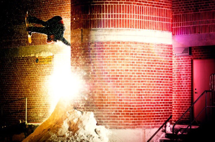 freshpowteam's tweet photo. #FreshPow Approved! ✔
Handplant on LSD 🙄
#snowboarding
🏂- Danny Larsen
🌎- Sweden
📸- Howzee https://t.co/AG1boI71Uw