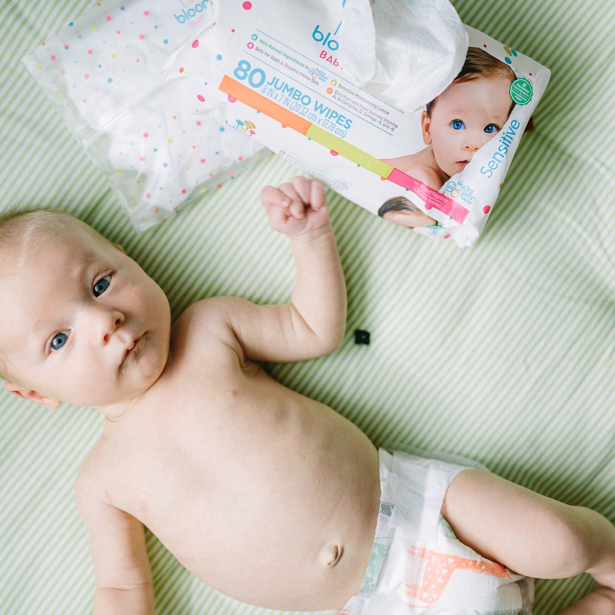highfiveforlove's tweet photo. Y'all - @BloomKind all-natural wipes are hitting the shelves at @target tomorrow + we can't even wait! https://t.co/15LuchGwrw