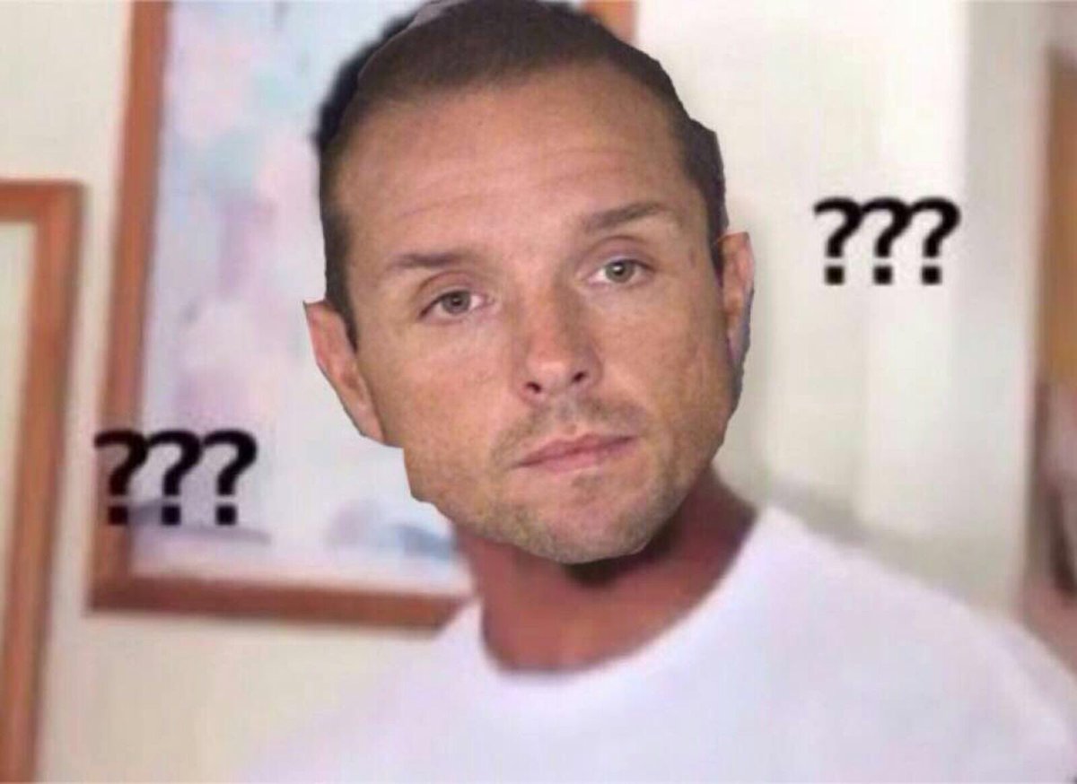 Real_Chocolate2's tweet image. They're marching trombones😂😂💀💀