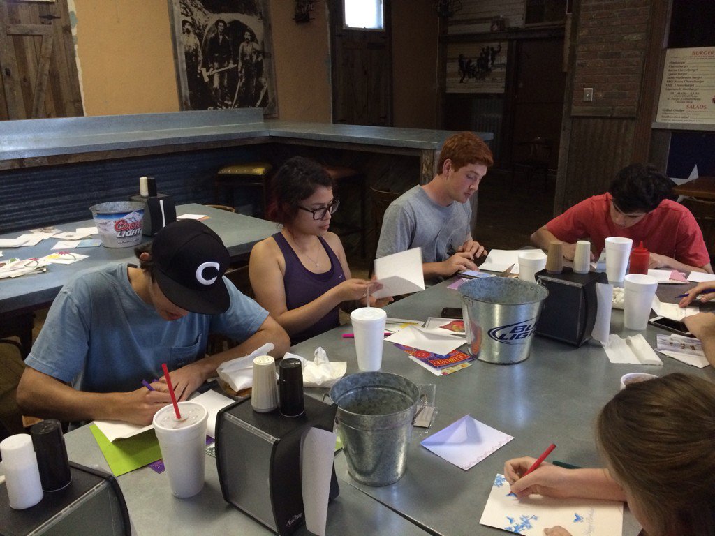 Community4h's tweet photo. Community 4-H'ers writing cards &amp; notes to residents of local assisted living facility. #Community4HServes #Texas4H https://t.co/H3cULi5O2G
