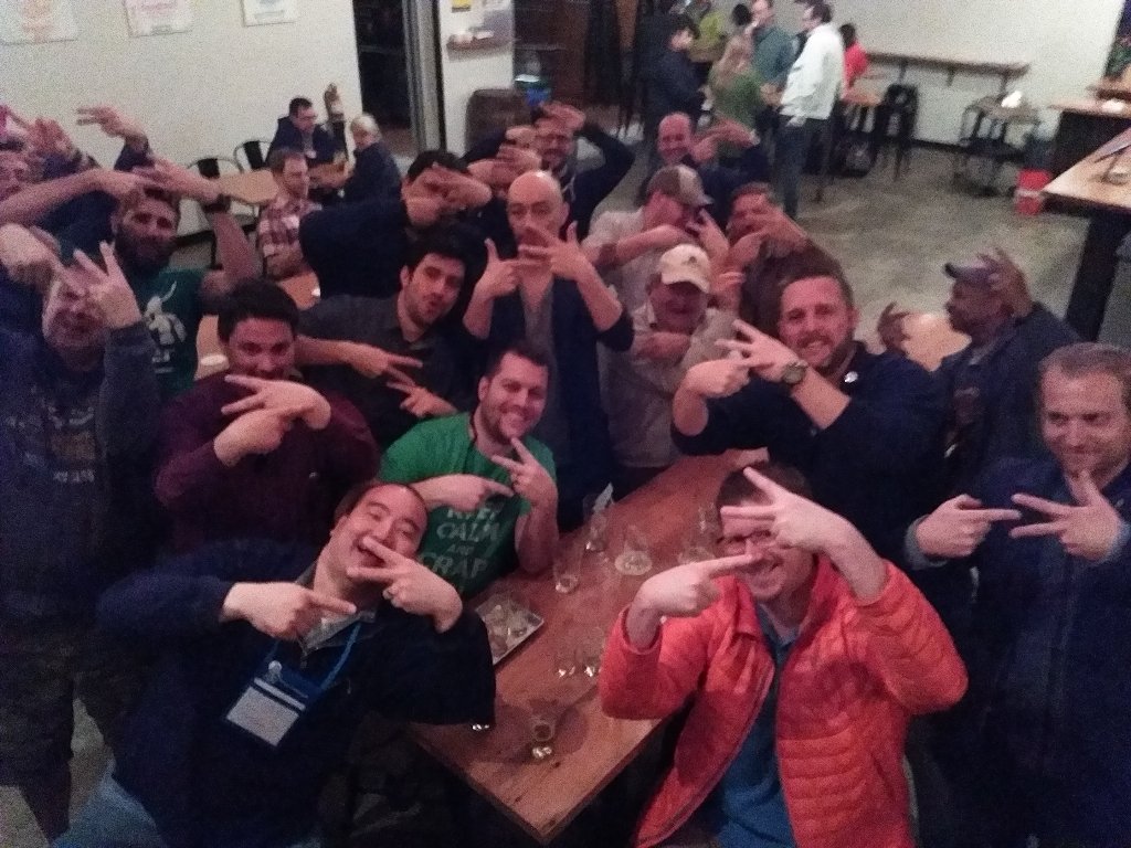 GamerLivingWill's tweet photo. #pspubcrawl heading to NW brewery! https://t.co/JEfzx6P1J2