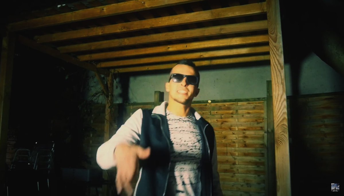 WazyBank2son's tweet photo. "Alea Jacta Est" Nouveau Freestyle de @Hayce_Lemsi  #ADAL #Bank2son @VoltsFace  https://t.co/pbK9koiVGZ https://t.co/MI26fcBd6g