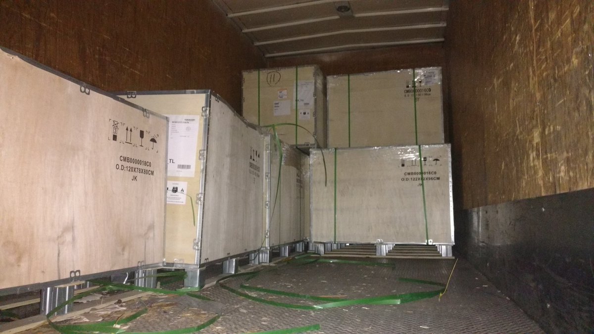 Renee_Hdez's tweet photo. Operativo @ComisariaTlaq asegura cinco mil 500 celulares robados, hay un detenido @EnriqueAlfaroR @MaElenaLimon_ https://t.co/tGgK1j9qyG