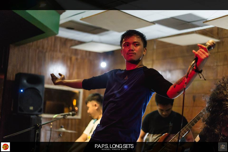 Diachroma's tweet photo. Yo, do greet our frontman @DeviantDale, it's his birthday today! Yeah! Photo by @kssael https://t.co/0Kct54O9jq