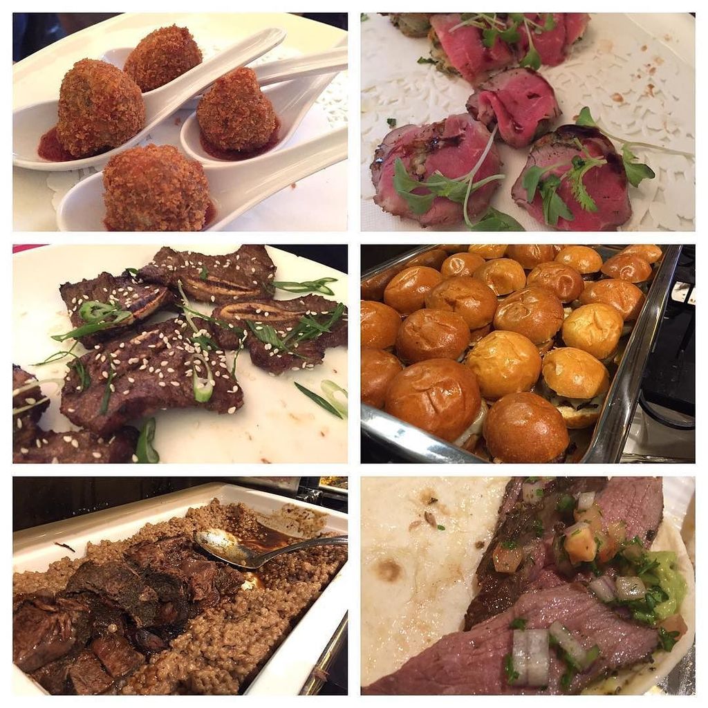 foodmammacom's tweet photo. Some of the delicious food we had tonight at the @lovecdnbeef event! #makeitcdnbeef #aranc… https://t.co/CP48XwInPJ https://t.co/V4ljkV0G5f