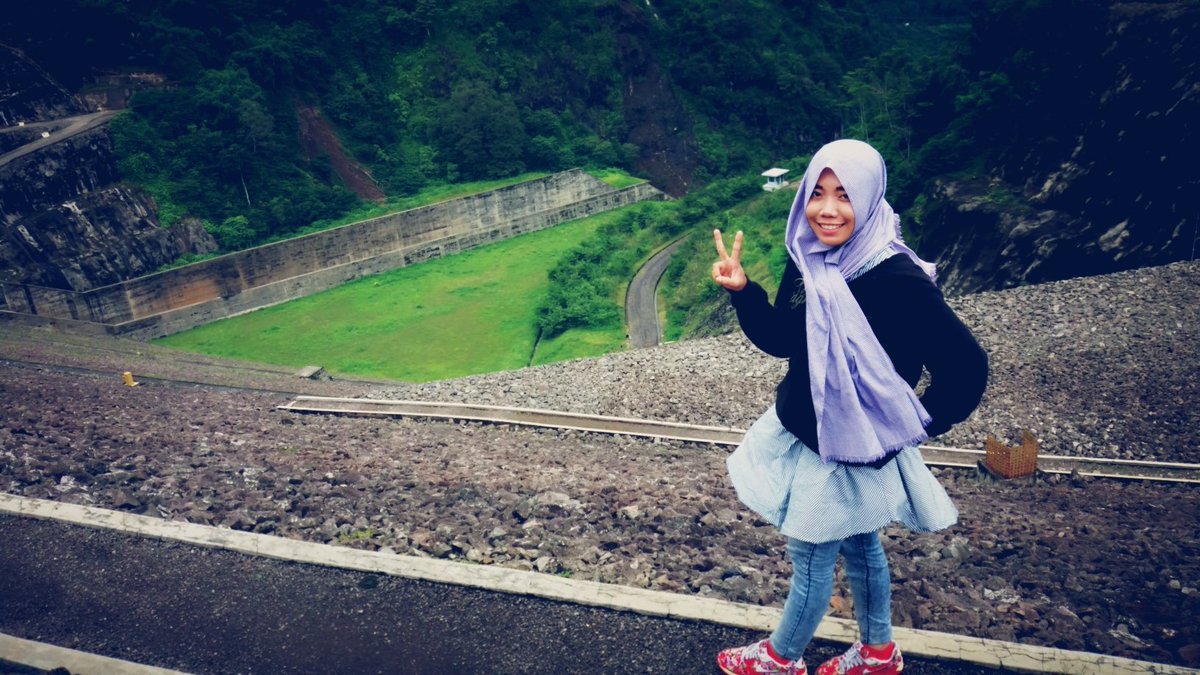eva_nyutnyut's tweet photo. #ExploreBandung #DiscoveryBandung #Bandungbanget #Ayodolan #ExploreBandungBarat #telatupdate ππ https://t.co/vBNDmh5WrL