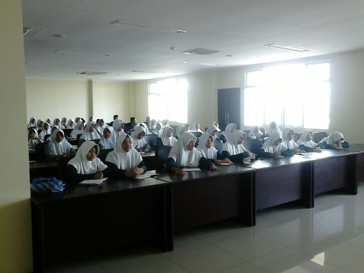 PPSDK_'s tweet photo. Kegiatan kunjungan pelajar Ummul Quro Al-Islami ke PPSDK https://t.co/G5Ig81osab