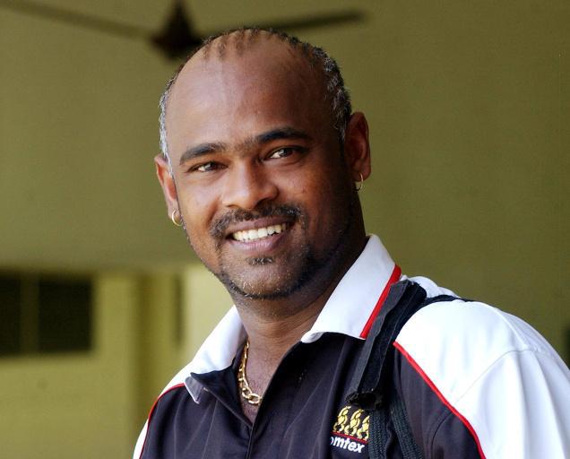 NewsPakistanPK's tweet photo. Former Indian cricketer expresses interest to become Pakistan cricket team’s head coach https://t.co/TYPTM4uOiD https://t.co/rDw4XLmOt1