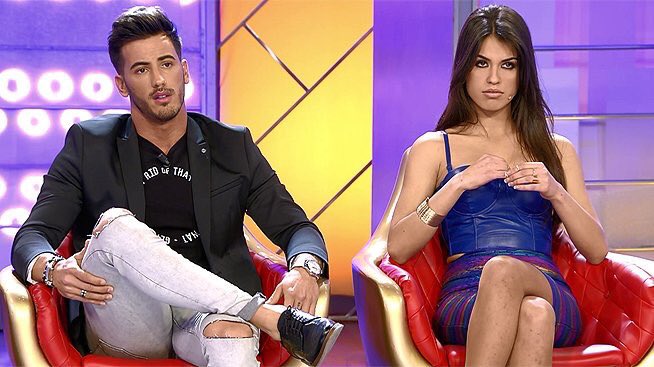 ZoeShop_Chicas's tweet image. Guapísima @_SofiaGH16_ con nuestro corpiño chantelle, pídelo -&amp;gt; zoeshop.es #TronoSofia  #tronosofia7 #myhyv #mhyv