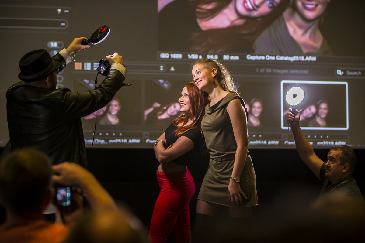 Rotolight's tweet image. #TBT @jlanierphoto on stage at @PinewoodStudios talking #ContinuousLighting #Photography #ThrowbackThursday