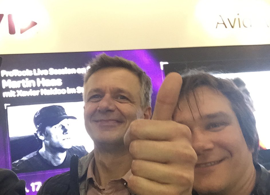 AvidProTools's tweet photo. #Musikmesse2016 Die Medien finden @Avid super :-) #Musotalk.tv https://t.co/BxjnztESfL