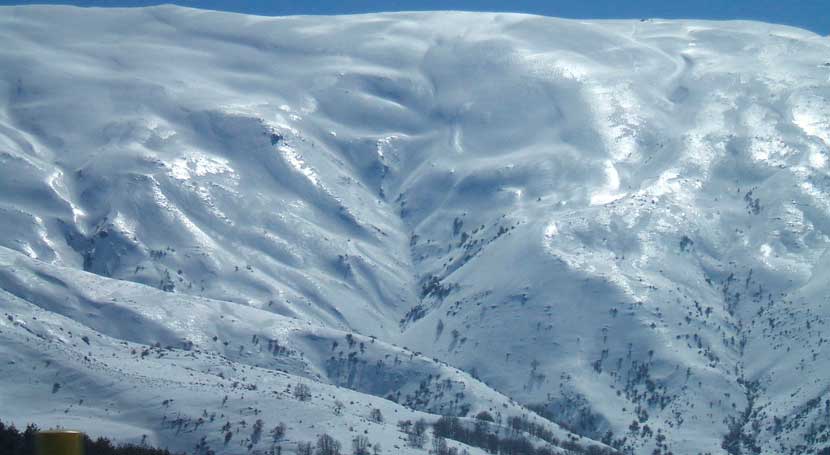 iAgua's tweet photo. Confirmado: Desciende la extensión y la persistencia de la nieve en Sierra Nevada https://t.co/67ZceKhYcS https://t.co/pWmzUL7WW2