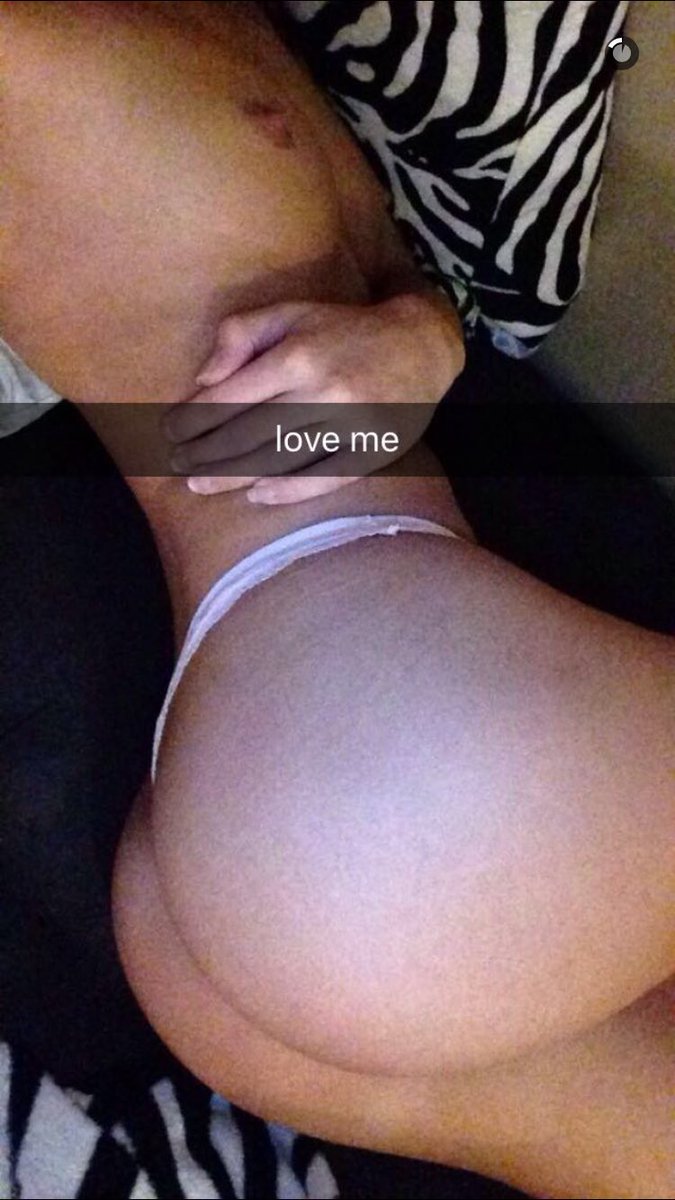 Best_Of_Booties's tweet photo. Anonymous snaps #booties #sexyass #cutebum #buttcheeks #roundbooty #snapchat #bootylove #bootysquad 🍑 https://t.co/Eofo3WFUPp