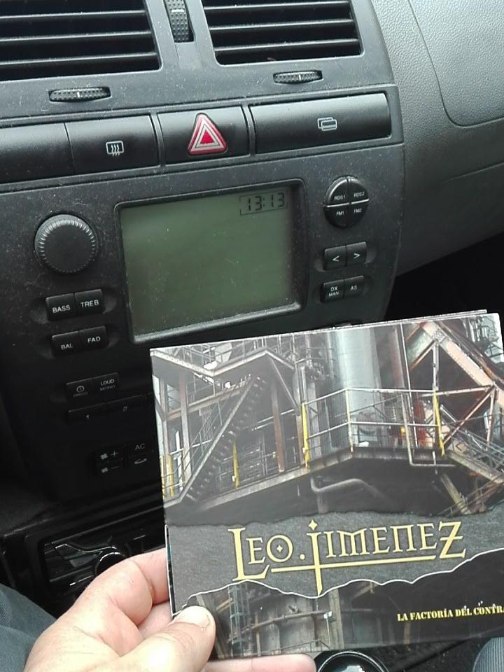 Alvaro_guardo's tweet photo. Los viajes con @LeoJimenezMetal siempre son d placer. Enhorabuena el nuevo álbum. Nos vemos en Santander del día 12 https://t.co/cExHjHtnwr