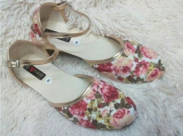 SEPATU CANTIK 50K! tweet media