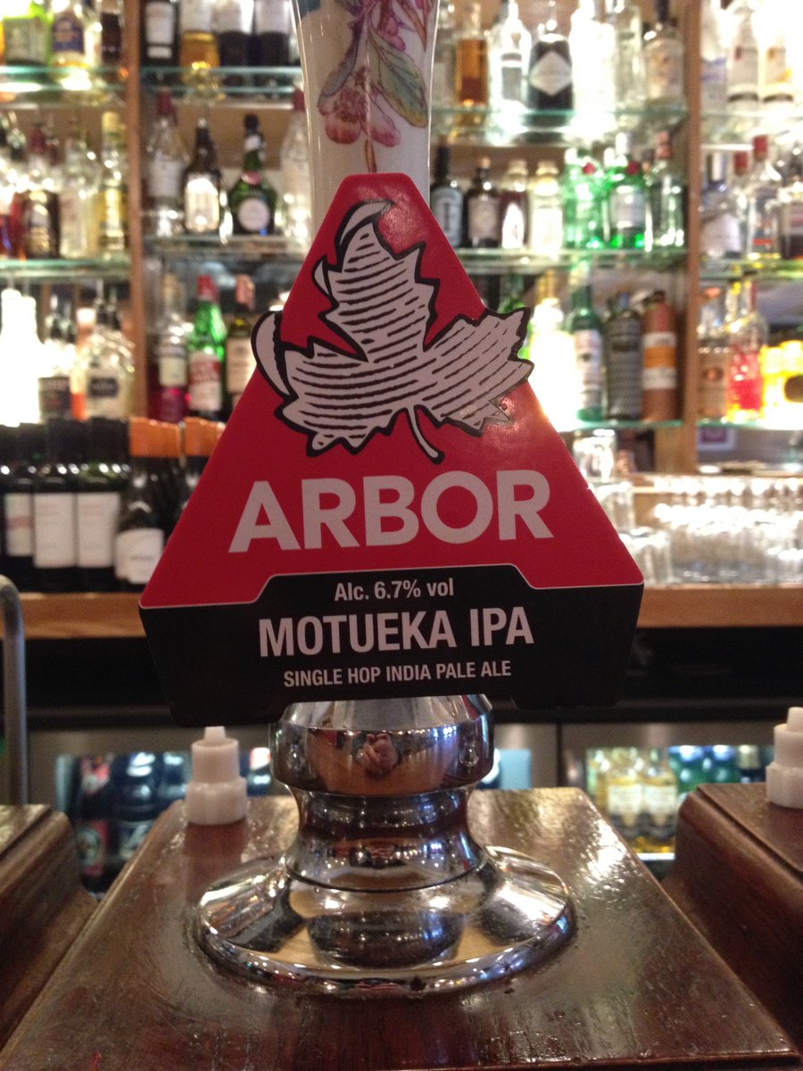 Electrikbar's tweet photo. Like cask ales? We\re currently pulling pints from @MCRBrewingCo @ArborAles @Torrside &amp; @BrightonBier #realale https://t.co/zdDVKKL0DO
