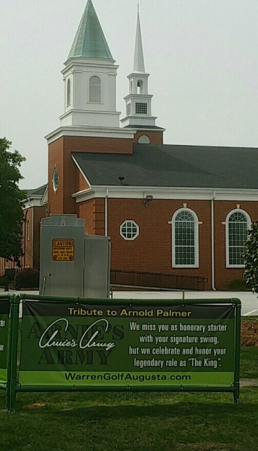 pastordhm's tweet photo. Champions Palmer, Nicklaus &Player are all headed to #1Tee in AGS. 2 will hit 1st shots of #Masters2016 #ArniesArmy https://t.co/DoyRwod0iQ