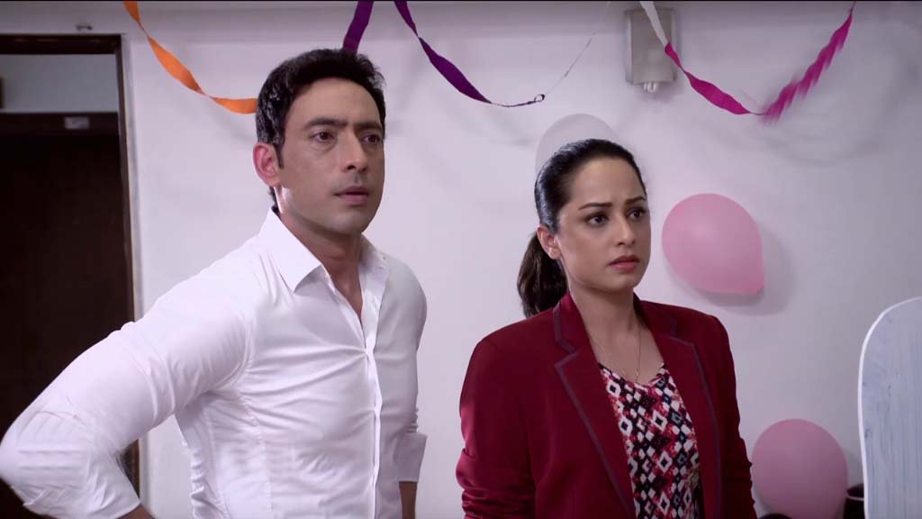 SD_CID's tweet photo. **CID - सी आई डी - Bahadur Bachche - Episode 1345**. https://t.co/MLEEfAX8fa