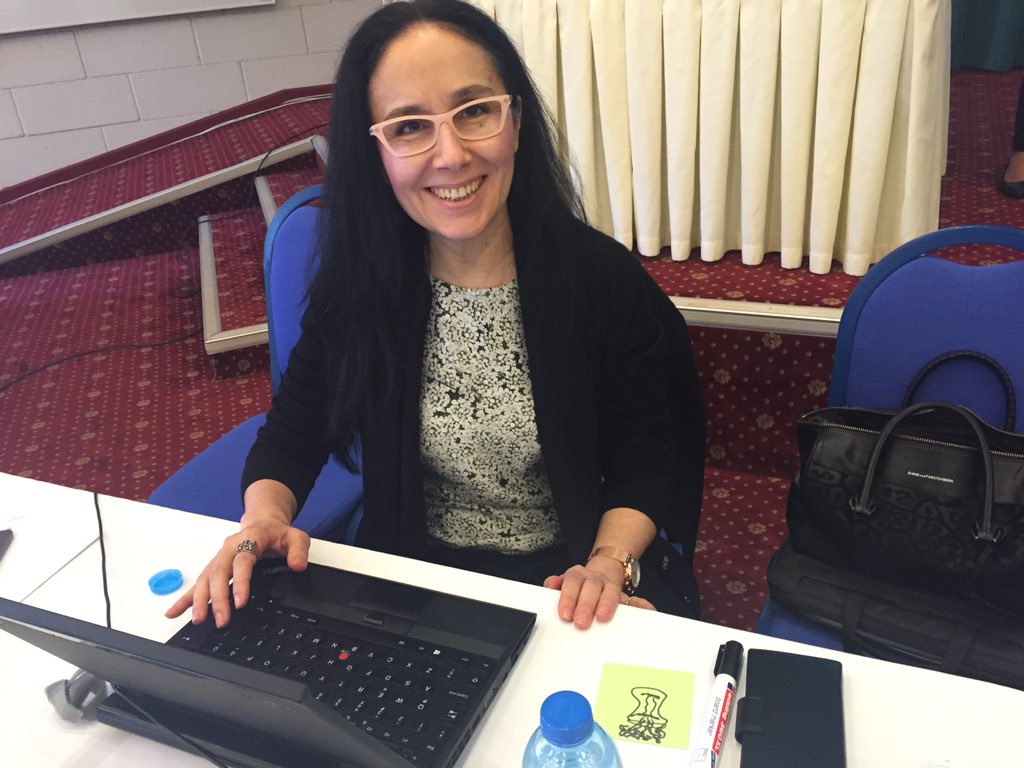 aliabadreldin's tweet photo. Designing vases #designthinking #softTechHackathon3 @IBMBluemix https://t.co/OfXGRe2MGE