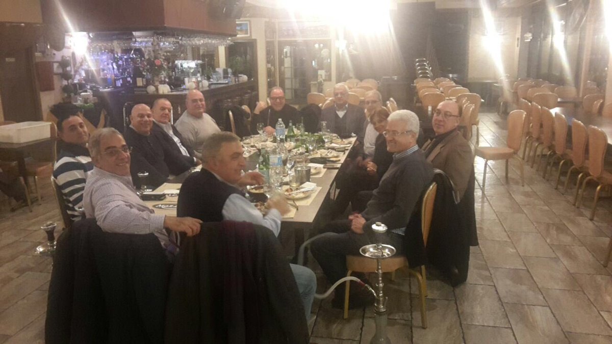 EdmondMassih's tweet photo. Dîner à l'arrivée à Toronto avec les candidats #ULCM https://t.co/mOTJBboJVF