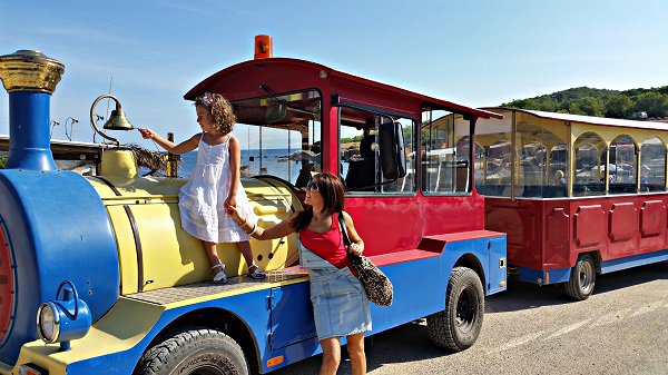 viajandoconmami's tweet photo. ¡Descansar Desconectar Disfrutar ! Necesito #IBIZA https://t.co/hUxH4lNUig 
@Ibiza_Travel  #Blogginsantaeularia https://t.co/5oz1mpOOmf