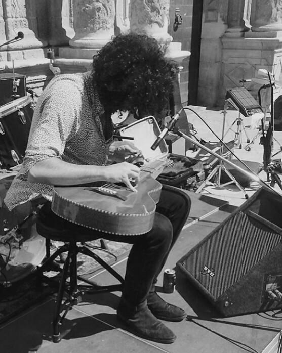 quefas.es tweet media