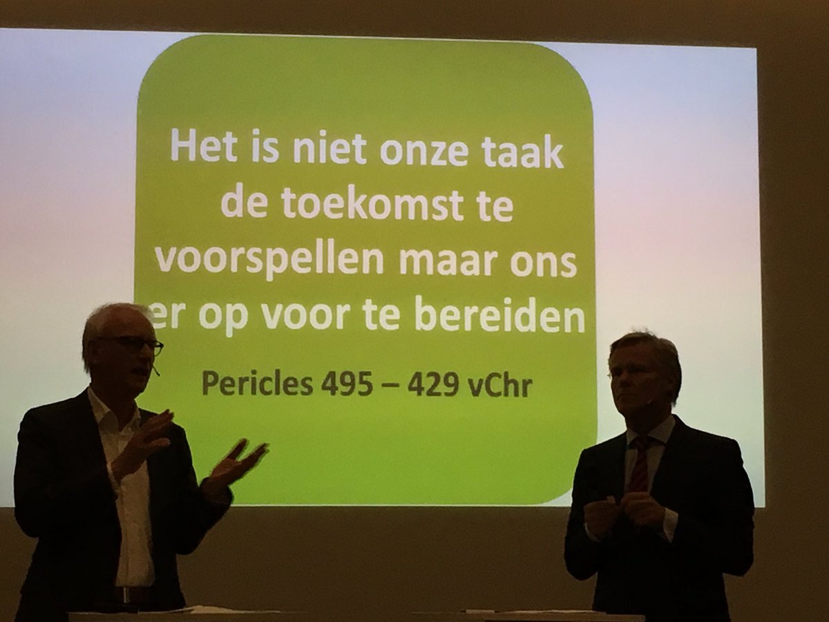 S_Vedder's tweet photo. @WimdeRidder1 @FonsdePoel mooie uitspraak voor futuroloog: toekomst niet voorspellen... #zict2016 #zorgdebat #wakeup https://t.co/9ZTC6Z7H3O