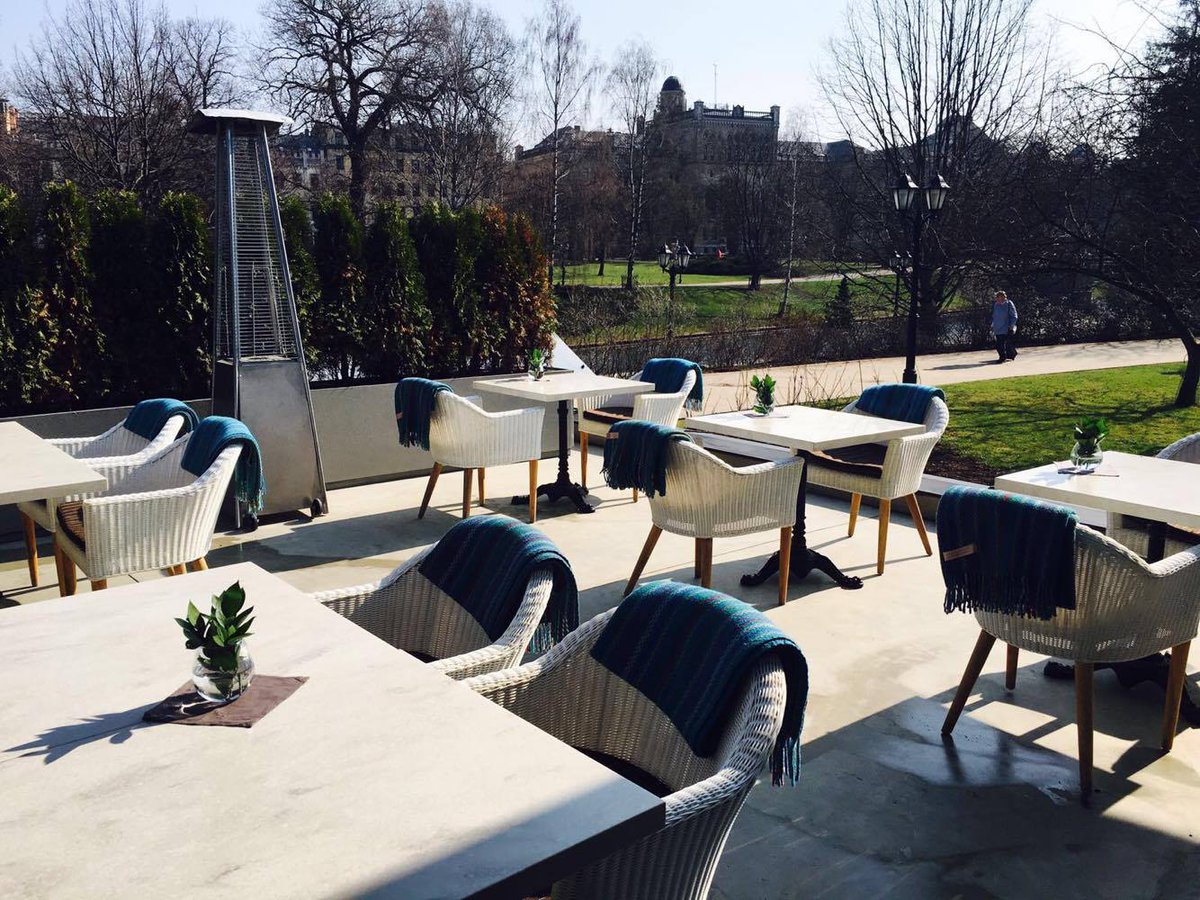 Saulīte silda, svaigais gaiss atgriež enerģiju!  Sveiciens īstā PAVASARĪ! Gaidīsim pusdienās :)