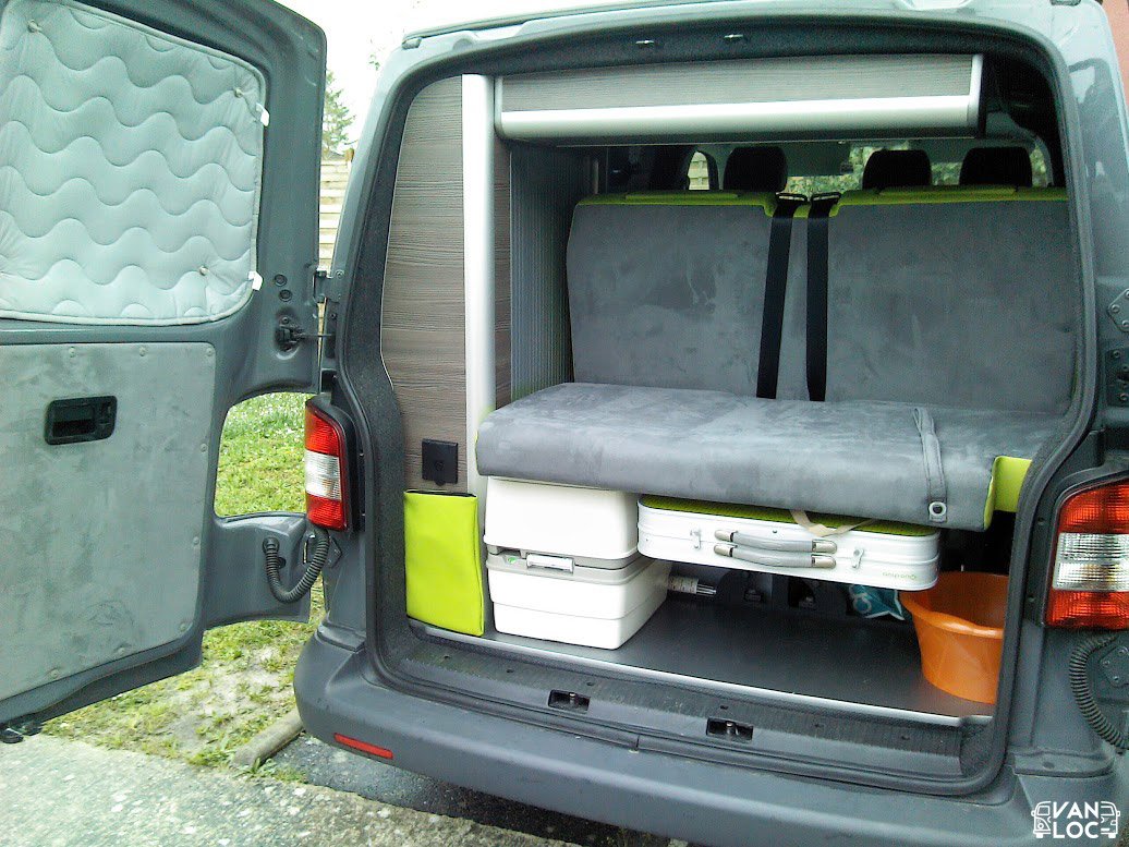 VanLoCalifornia's tweet photo. [T5] 5 nouveautés sur ce #T5 5⭐adapté pour une famille de 5 ! 
➡ https://t.co/CXaND8ojM7 #VanLocLife #VanLife #Combi https://t.co/RfK4fc4ILx