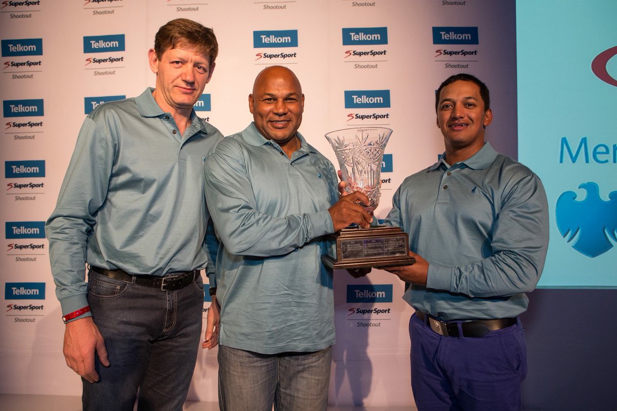 golfshootout's tweet photo. #TBT the winners of the #TSS2015 ABSA SuperSkills @BreytonPaulse @chestermw11 receiving their trophy! https://t.co/lGVMxx2ZQ4