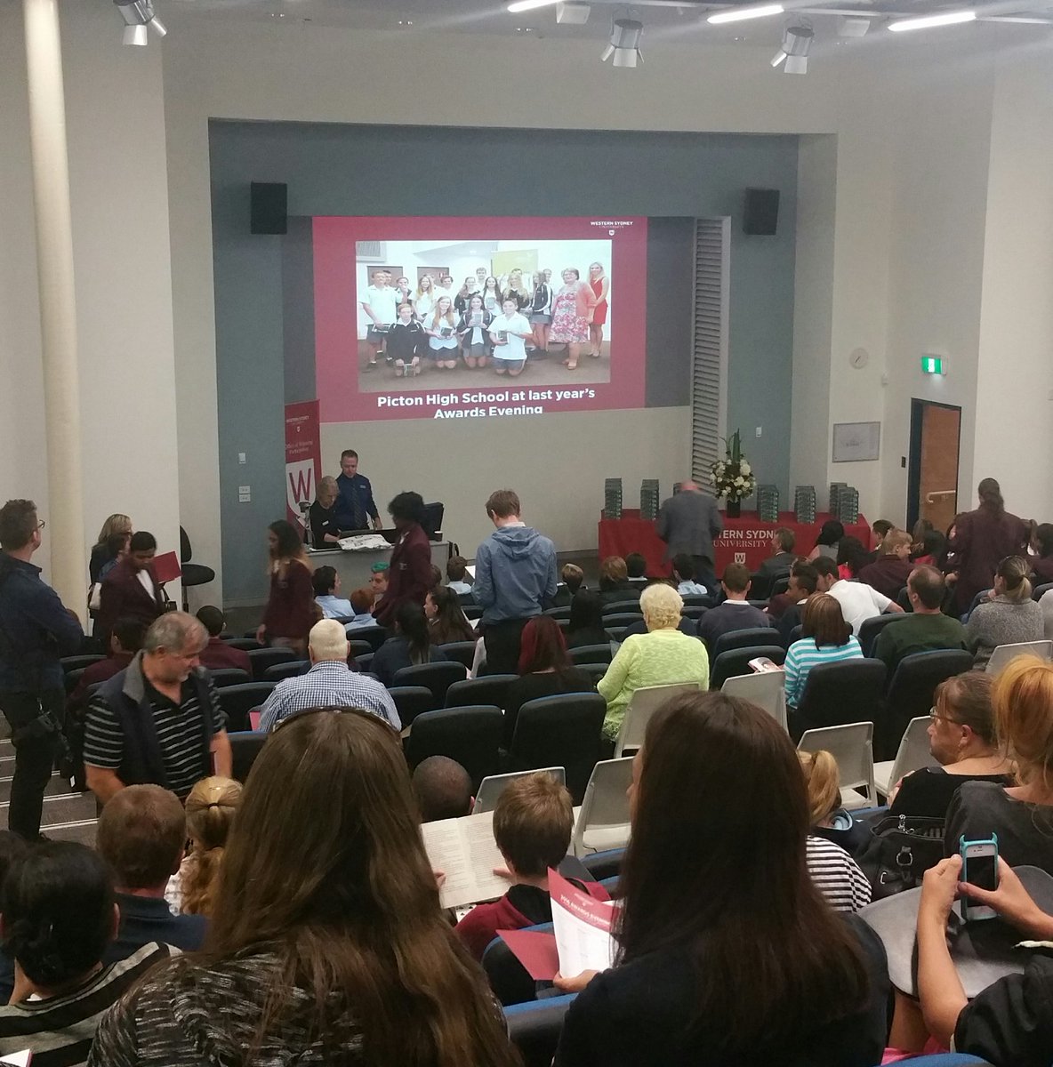 ClaytonReedie69's tweet photo. Supporting Picton High at the Western Sydney University Fast Forward awards night @cdtasker #GoLawson! https://t.co/fpNcCfEuZt