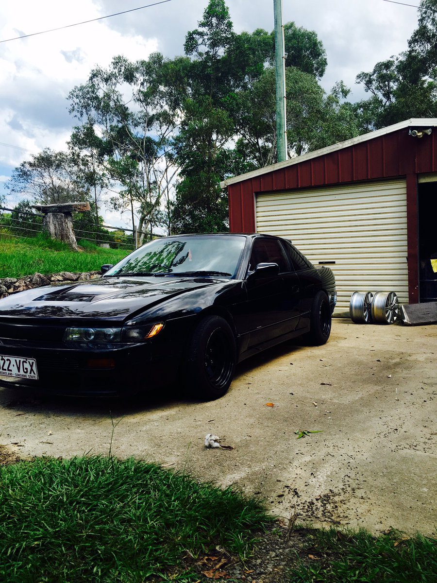 Danos_97's tweet photo. When your car actually starts to look mint ๐ #s13 #silvia #blackedout #racecar #driftpig #goals2k16 #folllowme https://t.co/Umg1mOXTcA
