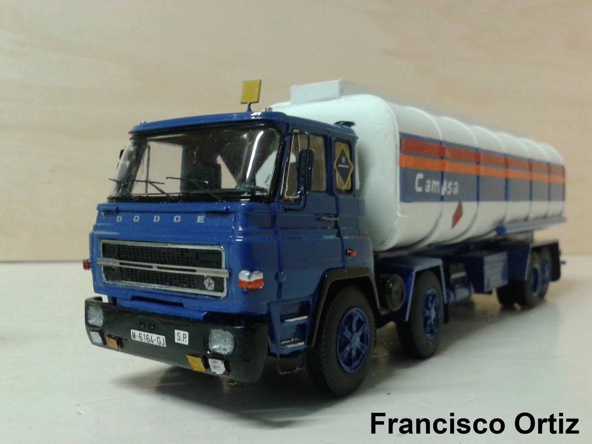 OteroScaleModel's tweet photo. #Camión #Barreiros realizado por Francisco Ortiz a partir de nuestro #KIT para pintar y montar. #escala43 #artesanal https://t.co/8TVMw9RKK8