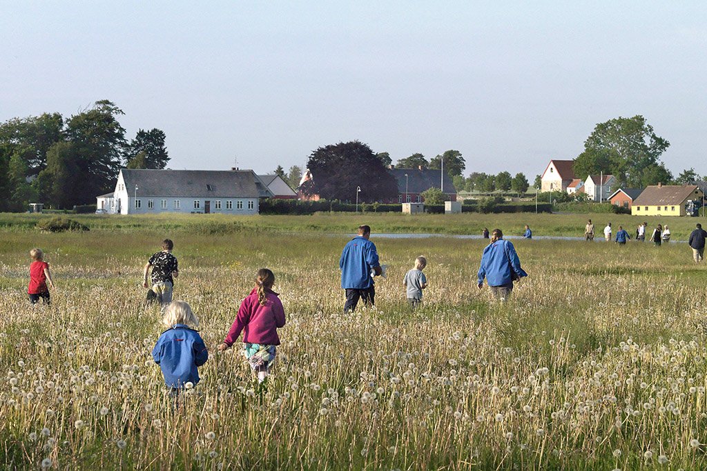 Vi sender nye 45 mio kr. efter Danmarks #ildsjæle med #Underværker-kampagnen bit.ly/1VaY0Dl