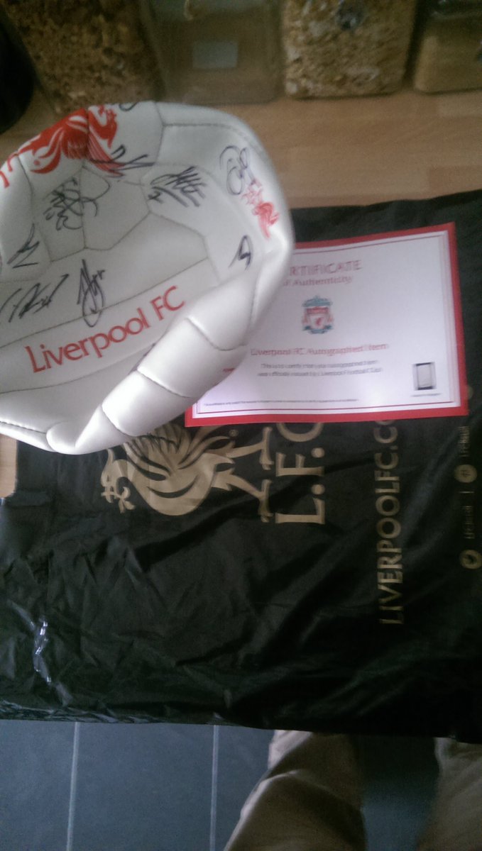 Thanks to <a href="/LFC/">Liverpool FC</a> <a href="/Ian_Rush9/">Ian Rush MBE</a> @garuda_uk  for the signed ball, I am a very made up fan!! #YNWA