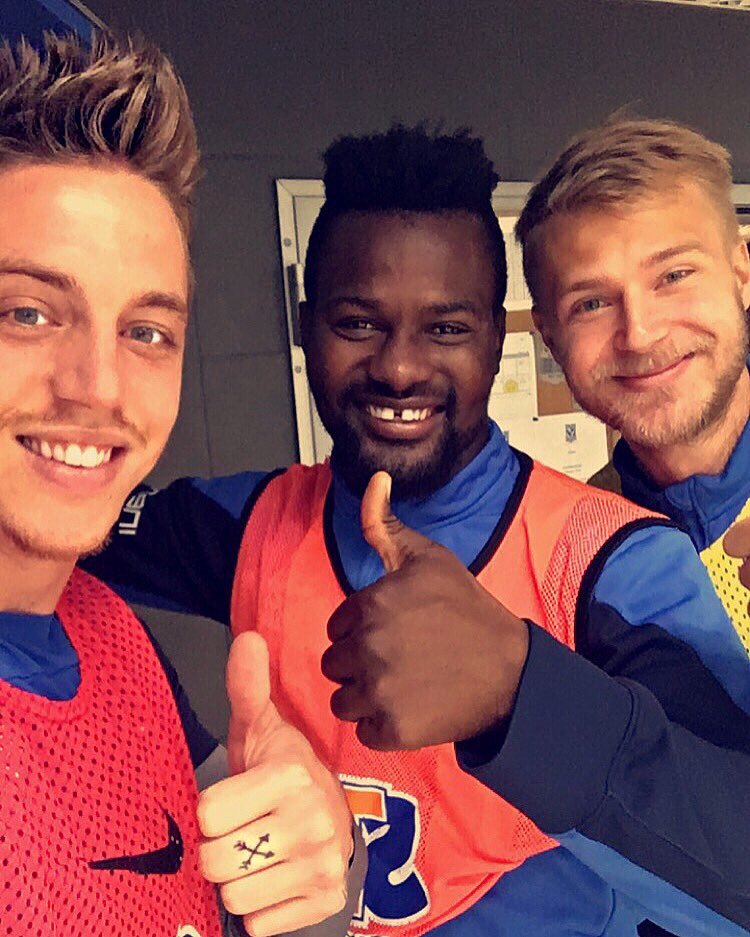 Today's training is done.. Remember to smile ~ life is good! 🙌🏼😁 <a href="/aziz_tetteh/">Aziz Tetteh</a> <a href="/paulusa_6/">Paulus Arajuuri</a>