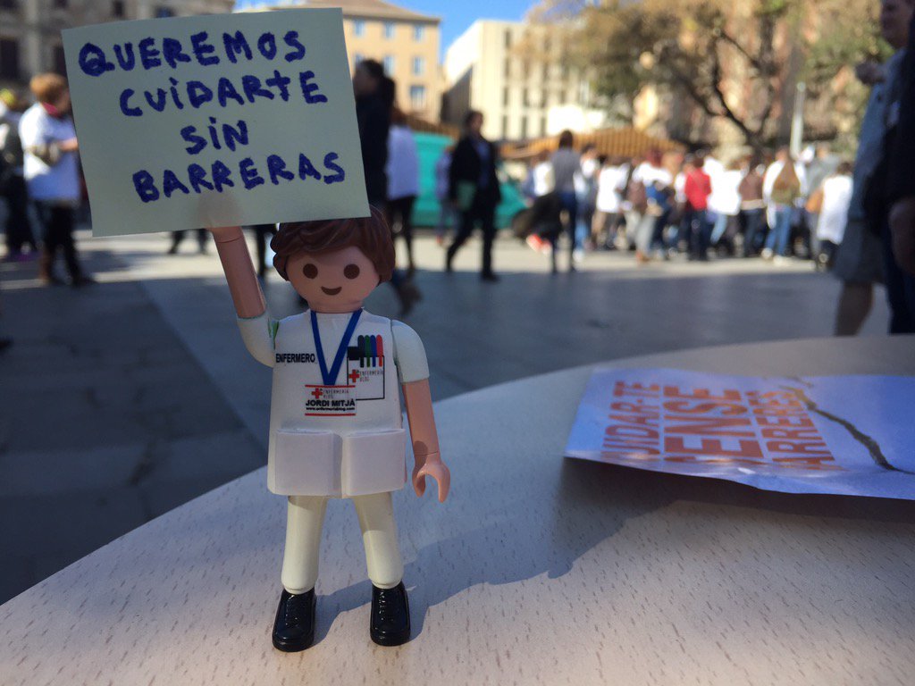 enfermeratweet's tweet photo. ¡Queremos cuidarte sin barreras! SÍ a la prescripción enfermera. https://t.co/rYBEGnVJ2A