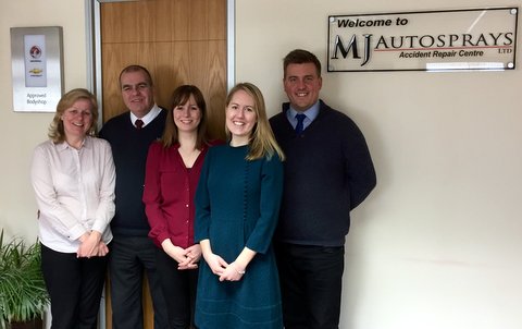 UKBodyshopGuy's tweet photo. @MJAutosprays #Maidstone #Kent #VauxAppBodyshop of the year 2015 #finalists @abpclub @Beadles_Group @perrysmotors https://t.co/M2eKGr2LPP