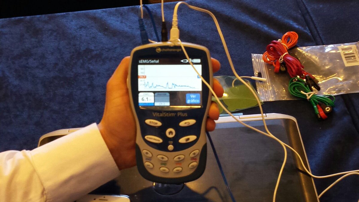 enovisiberica's tweet photo. El equipo #DJOGlobal #Spain formándose y probando el nuevo #VitalStim Plus para #Tratamiento #Disfagia #Orofaringea https://t.co/GumEda6lcq