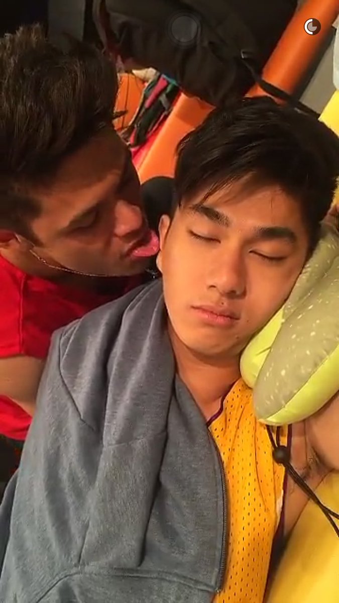 NikkoLoversOFC's tweet photo. May Bente kang buhok sa kili-kili😂😂😂 @Hashtag_nikko13 https://t.co/AUMOmZWs9r