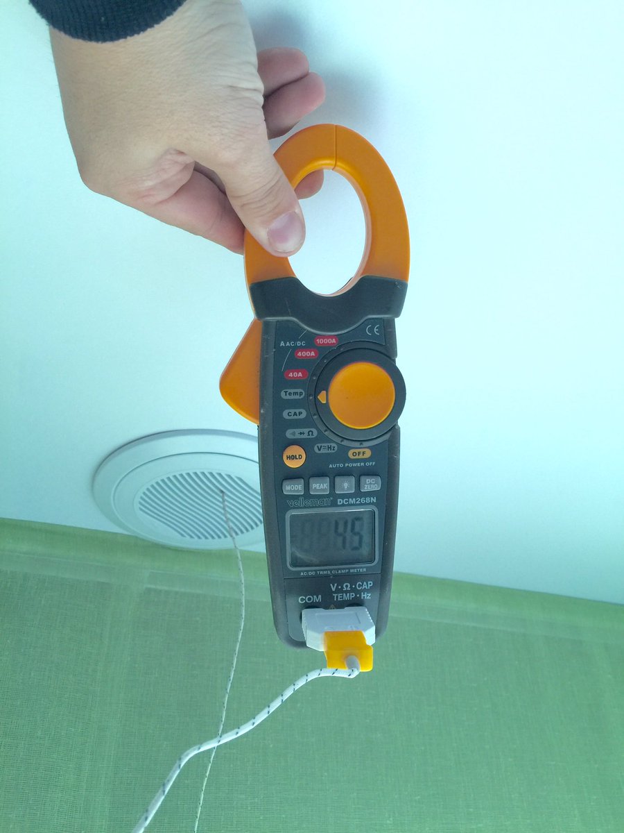 BioPasiva_'s tweet photo. Comprobaciones en nuestra #Passivhaus @Ayto_Hoyo climatización y ventilación tras 1mes. Impulsión a 45º!! Con 9º ext https://t.co/M4wZuJfI2P