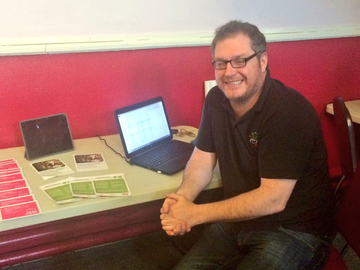 Lynsey_Holley's tweet photo. @RCTHOMES the #DOIT digital inclusion project is here at @TylorstownWelf today https://t.co/bls77jgsNU