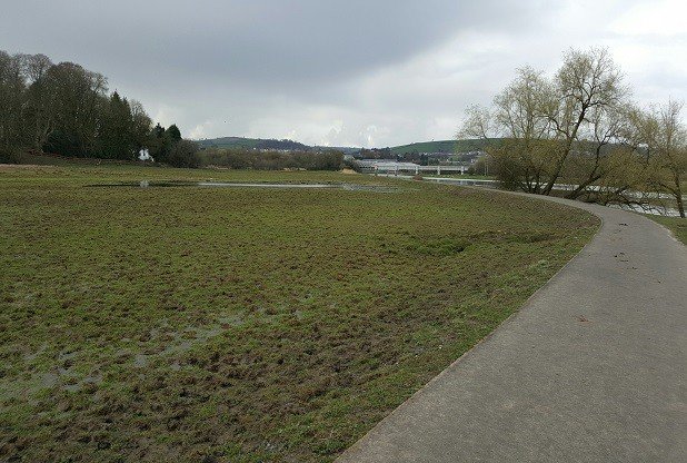 Ultimateberths's tweet photo. £Multi-million #Marina plans floated for #Carmarthen.
#wales  #findyourepic

https://t.co/e1aX4iwcKI https://t.co/rrePPcpZ08