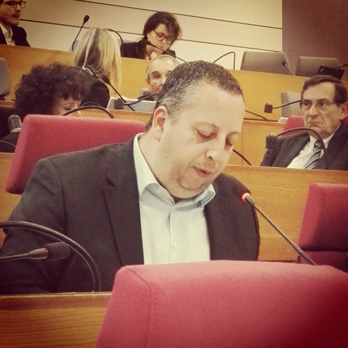 UC_IDF's tweet photo. "Soyons fiers de dire que nous sommes la 1ère Région d'Europe pour le développement économique" #BudgetIDF https://t.co/7HAmwpTIBK