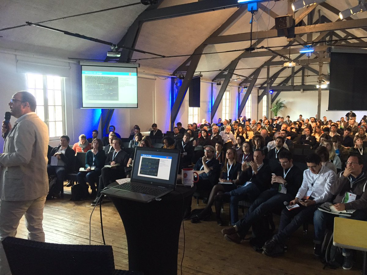 cladxxx's tweet photo. #seocamp @Doeurf Cocon Semantic, triple du bourrin et @Yoodacom https://t.co/kI3N02NfTd