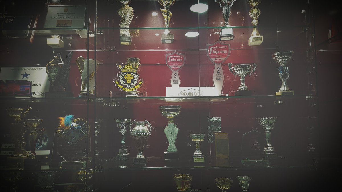FeelDaGroove1's tweet photo. A 10 días de luchar por el león FDG!! 🦁 https://t.co/nMRKhYcH9h