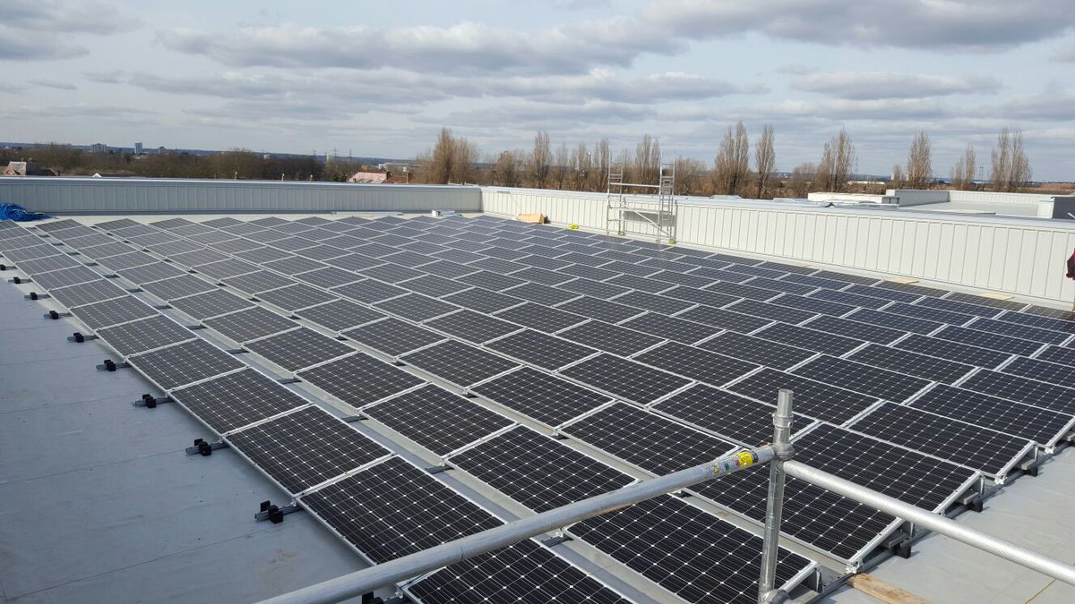 EcoWattSolar's tweet photo. 96kW installation on Waltham Forest Leisure Centre! https://t.co/4lsiwyYMlK