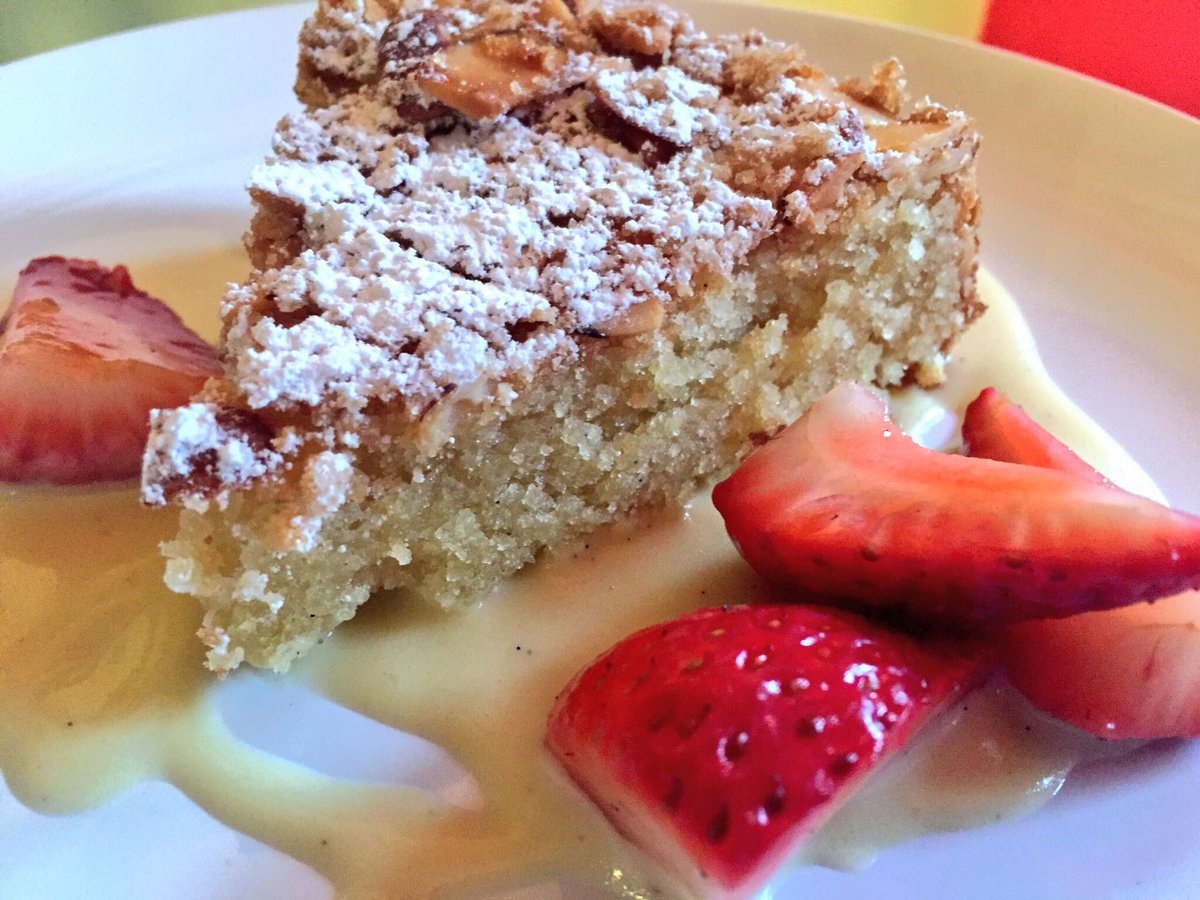 KitchenWoes's tweet photo. Imagine tasting-crusty, sugared almonds, enrobing #almond butter #cake, Mexican cinnamon anglaise @guarnaschelli ❤️ https://t.co/Iied08TuYj