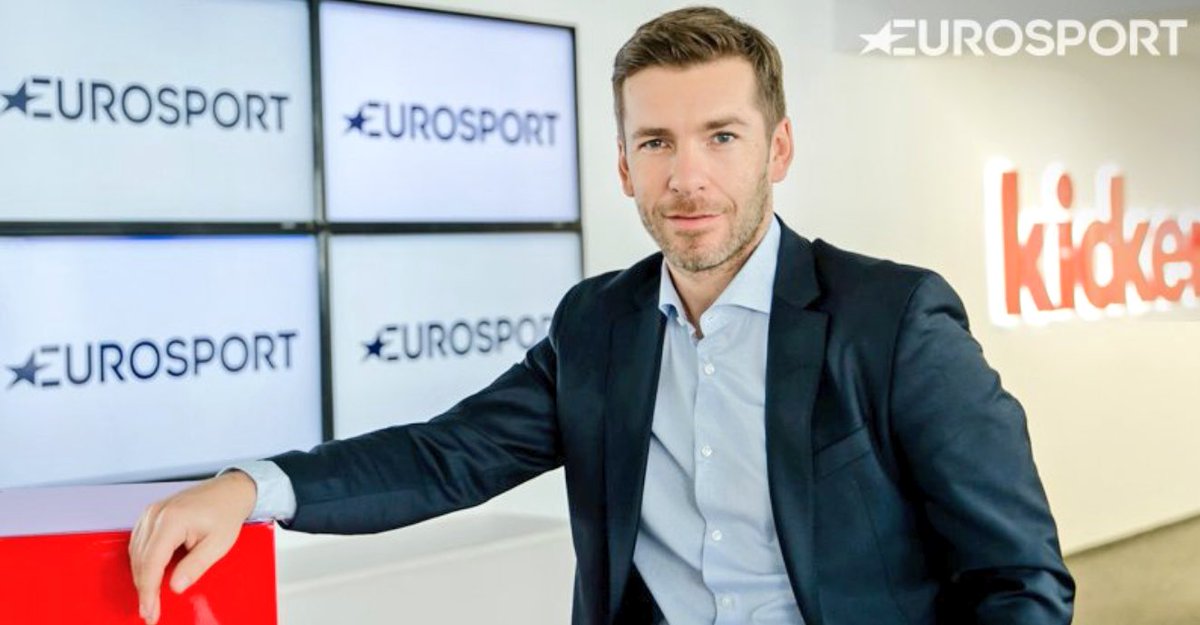 Viel Glück Hagi! Freut mich sehr, dass Du "kicker.tv - Der Talk" moderierst. Top! 😃👍🏼 <a href="/Marco_Hagemann/">Marco Hagemann</a>